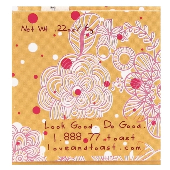 LOVE & TOAST Vanilla Chai Lip Balm - Picture 5 of 6